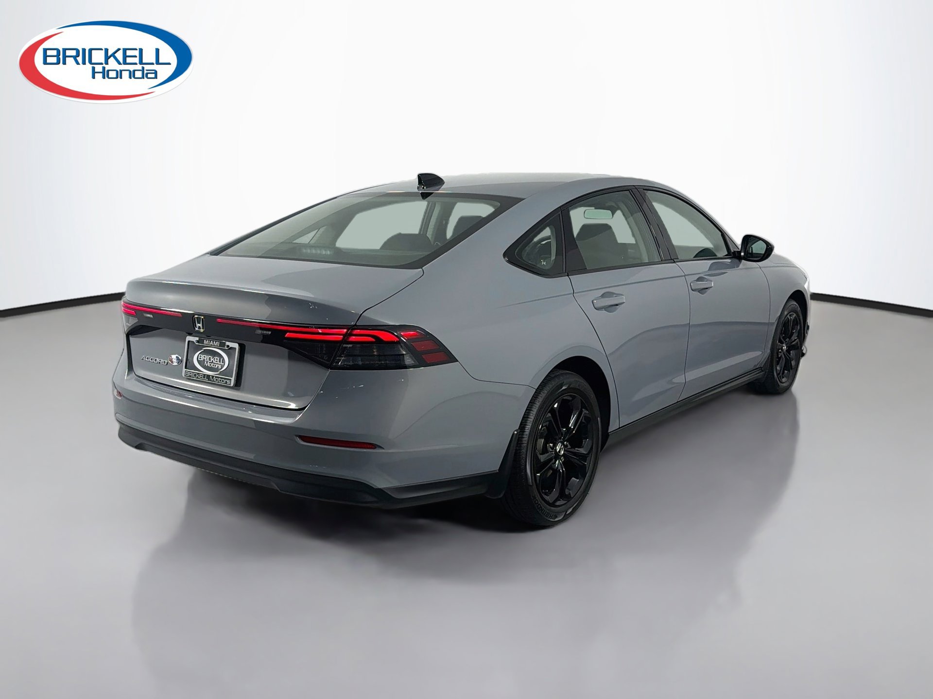 Used 2025 Honda Accord SE image 3