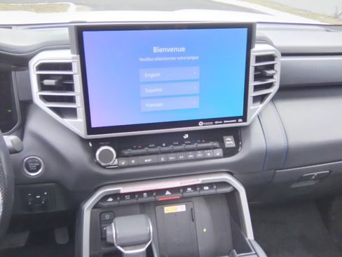 Used 2022 Toyota Tundra Platinum w/ Advanced Package image 18