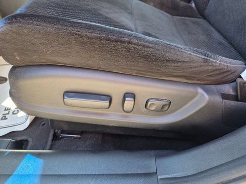 Used 2011 Honda Accord EX image 13