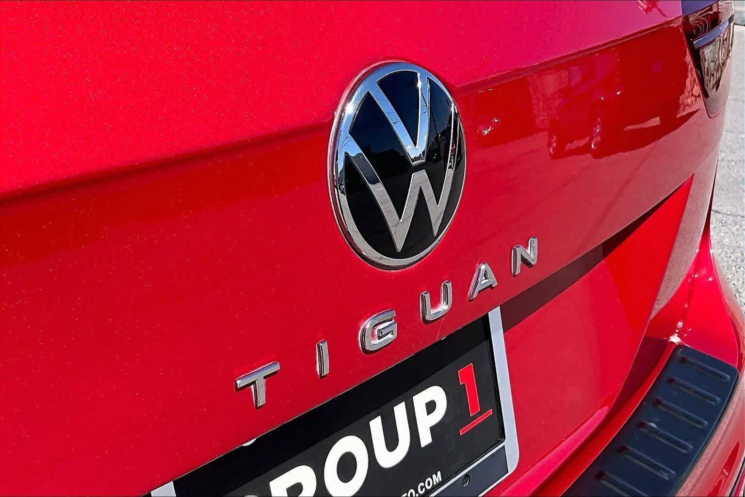 Used 2024 Volkswagen Tiguan SE R-Line w/ MDO Package, Three-Row FWD image 10