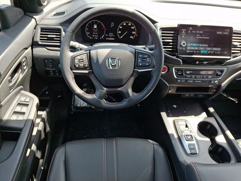 Certified 2024 Honda Ridgeline TrailSport image 12