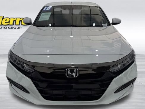 Used 2018 Honda Accord Sport image 7