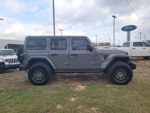 Used 2022 Jeep Wrangler Unlimited Rubicon w/ Xtreme Recon 35" Tire Package image 2