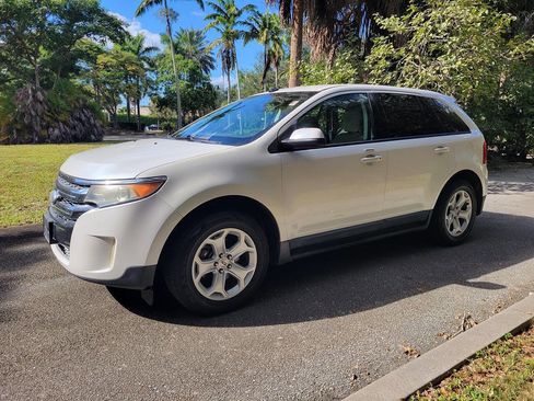 Used 2013 Ford Edge SEL image 3
