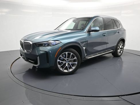 Used 2024 BMW X5 xDrive50e w/ Premium Package AWD/4WD image 43