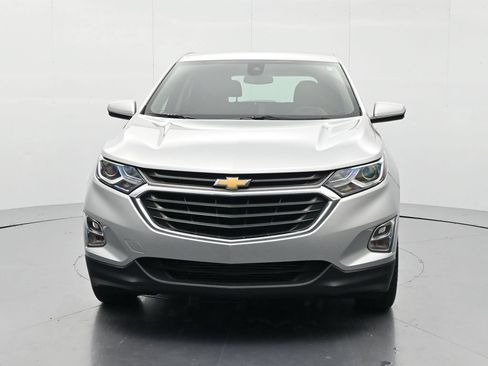 Used 2021 Chevrolet Equinox LT FWD image 2