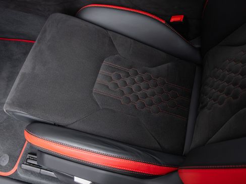 Used 2024 Lamborghini Urus S AWD/4WD image 23
