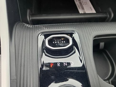 New 2026 Jeep Cherokee Laredo image 16