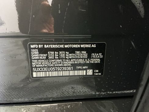 Used 2026 BMW X5 M60i AWD/4WD image 32