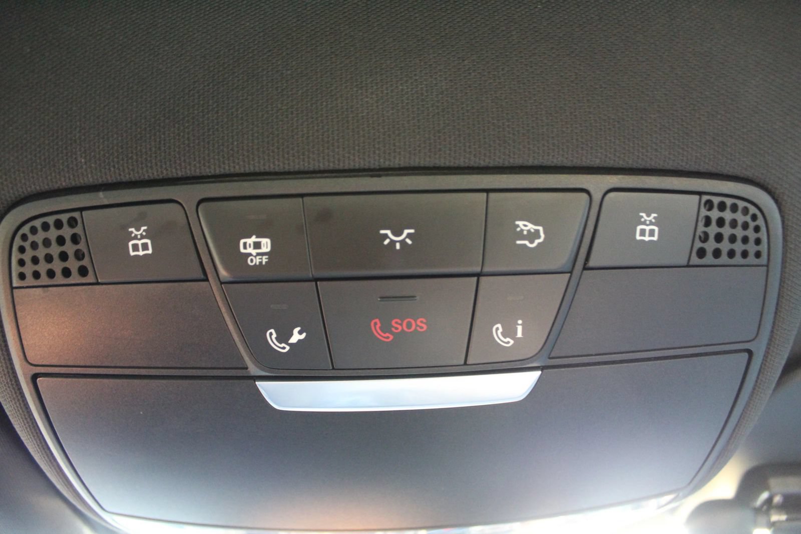 Used 2017 Mercedes-Benz E 300 image 24