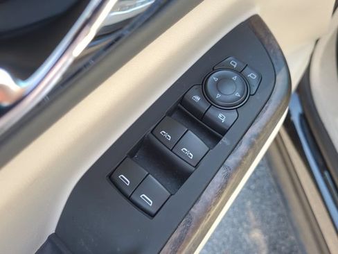 Used 2023 GMC Acadia Denali w/ Black Diamond Edition AWD/4WD image 22