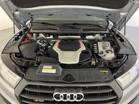 Used 2019 Audi SQ5 Premium Plus w/ Premium Plus Package AWD/4WD image 24
