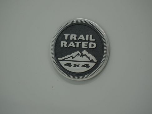 Used 2011 Jeep Wrangler Sahara w/ Connectivity Group image 9