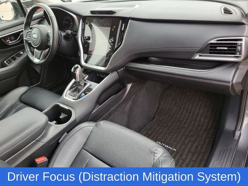 Used 2021 Subaru Outback Limited image 8