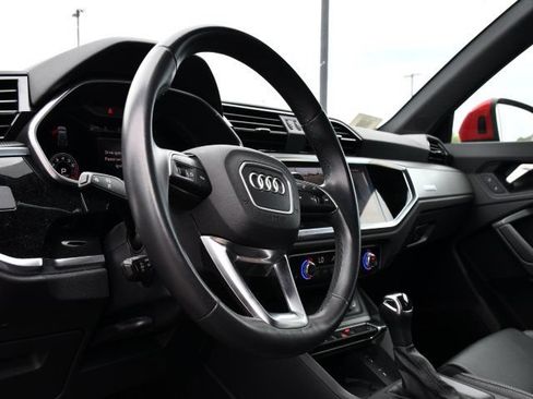 Used 2024 Audi Q3 2.0T Premium Plus AWD/4WD image 16