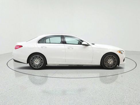 Used 2023 Mercedes-Benz C 300 Sedan image 4
