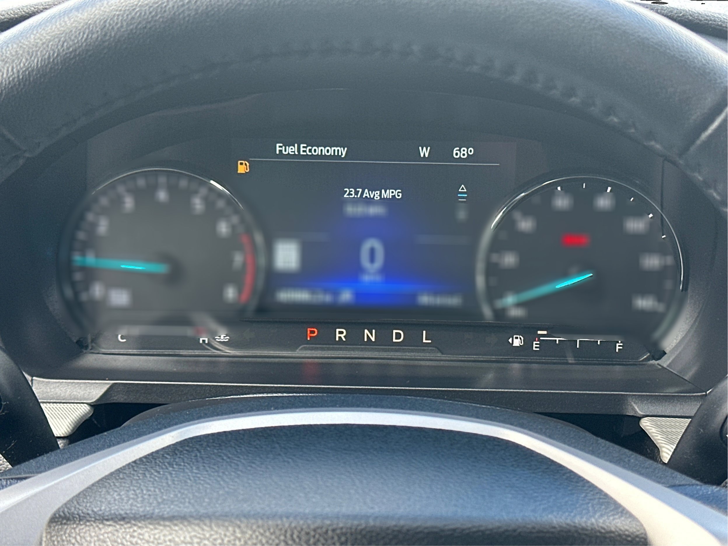 Used 2023 Ford Explorer XLT w/ Equipment Group 202A AWD/4WD image 19