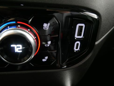 Certified 2024 GMC Sierra 1500 SLT w/ SLT Premium Plus Package image 31