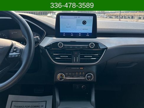 Used 2020 Ford Escape SE image 26