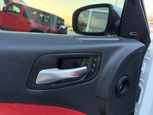 Used 2016 Dodge Charger SRT w/ Harman/Kardon Audio Group image 44