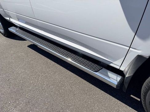 Certified 2017 RAM 1500 Big Horn AWD/4WD image 8