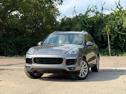 Used 2016 Porsche Cayenne S AWD/4WD image 1