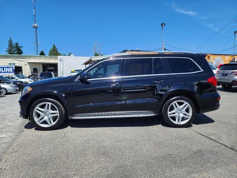 Used 2016 Mercedes-Benz GL 550 4MATIC image 10