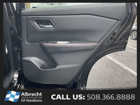 Used 2025 Nissan Rogue SV w/ Rock Creek Premium Package AWD/4WD image 19