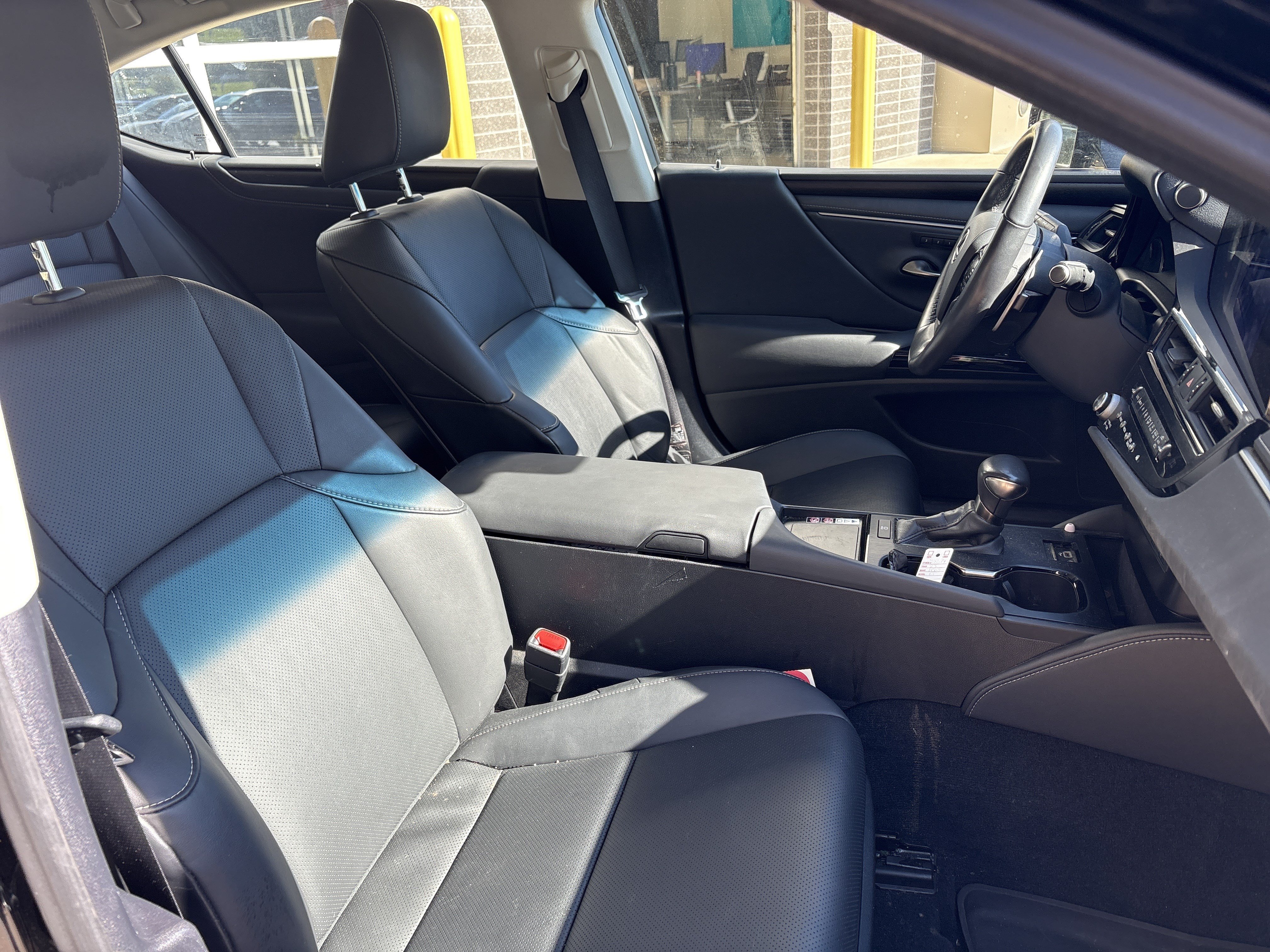 Used 2023 Lexus ES 350 w/ Premium Package FWD image 33