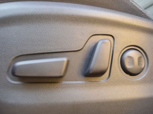 Used 2018 Kia Sportage LX w/ LX Technology Package image 28