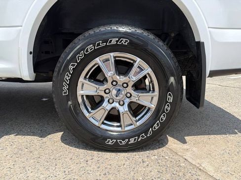 Used 2017 Ford F150 Lariat w/ Equipment Group 502A Luxury AWD/4WD image 9