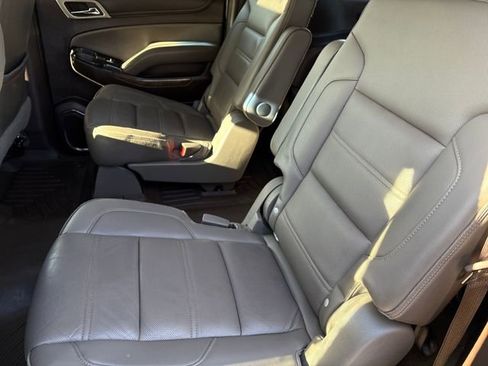 Used 2018 GMC Yukon XL Denali w/ Open Road Package image 10