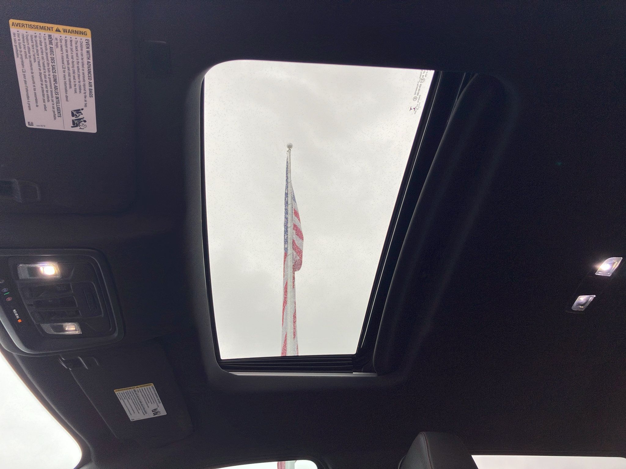 Used 2022 GMC Sierra 1500 AT4 w/ AT4 Preferred Package AWD/4WD image 28
