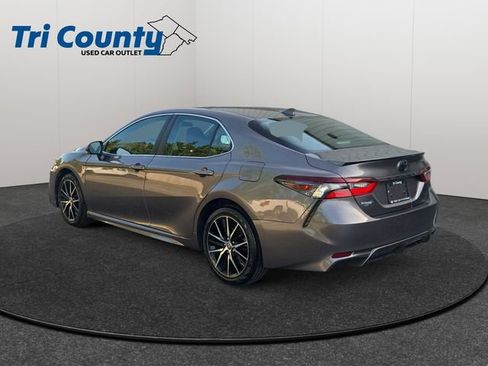 Certified 2024 Toyota Camry SE FWD image 5
