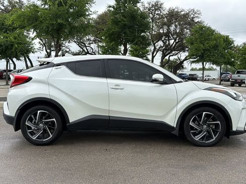 Certified 2021 Toyota C-HR Limited image 4