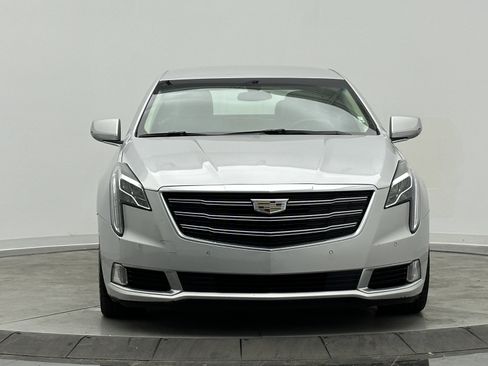 Used 2019 Cadillac XTS Luxury image 2