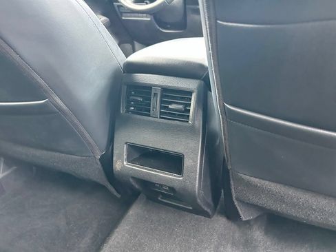 Used 2024 Mitsubishi Outlander SE AWD/4WD image 45