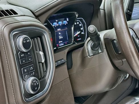 Used 2022 GMC Sierra 2500 Denali w/ Denali Ultimate Package AWD/4WD image 10
