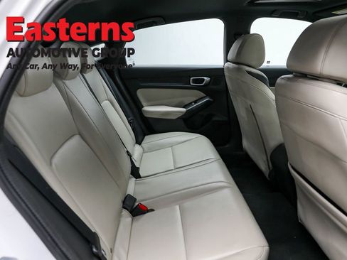 Used 2023 Acura Integra A-Spec image 23