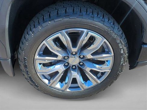 Used 2022 GMC Sierra 1500 Denali w/ Denali Reserve Package image 25