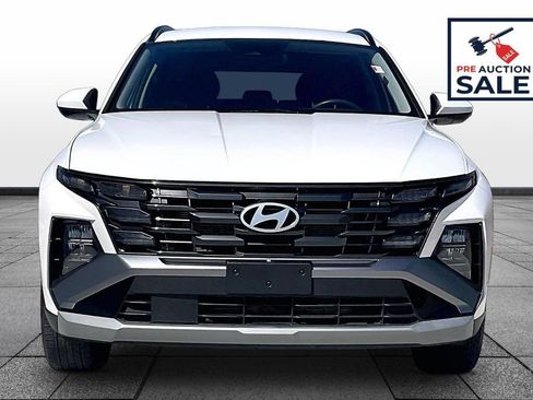 Used 2025 Hyundai Tucson SEL FWD image 3