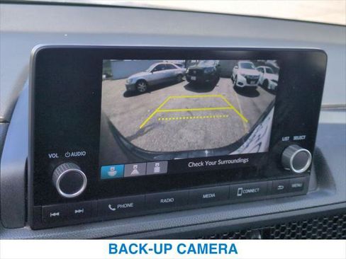 Used 2024 Honda CR-V LX image 18