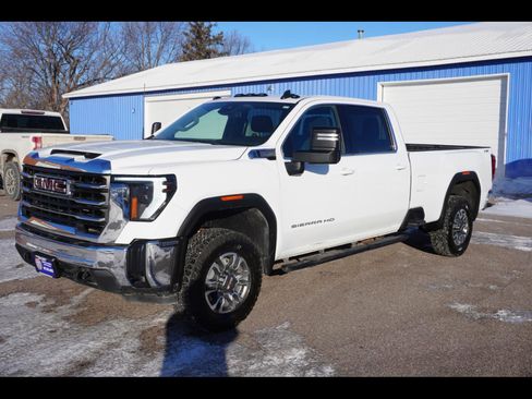 Used 2024 GMC Sierra 3500 SLE image 1