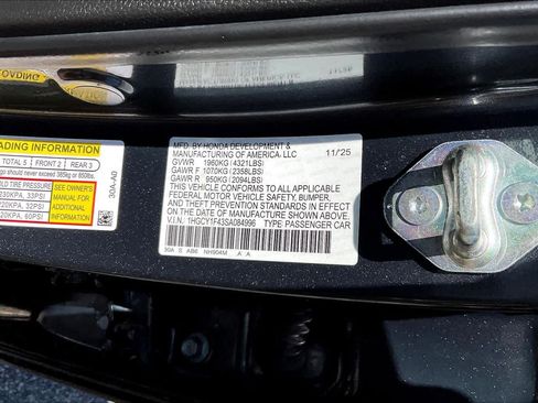 Used 2025 Honda Accord SE image 34