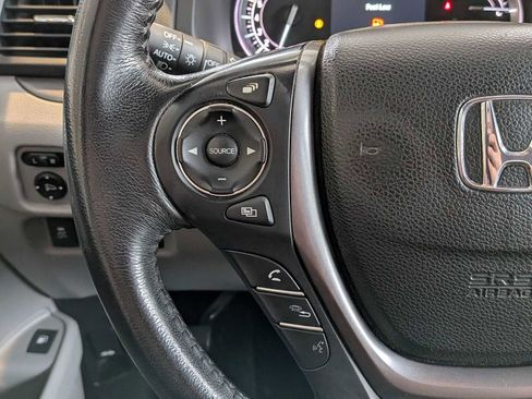 Used 2017 Honda Ridgeline RTL-T image 22