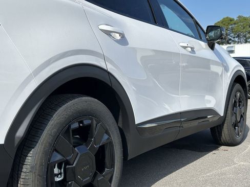 New 2026 Kia Sportage X-Line w/ X-Line Technology Package image 13