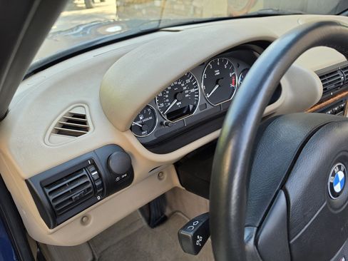 Used 2000 BMW Z3 2.8 RWD image 37