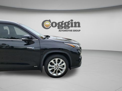 Used 2021 Toyota Highlander Limited AWD/4WD image 33