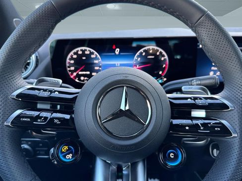 New 2026 Mercedes-Benz GLA 35 AMG 4MATIC image 15