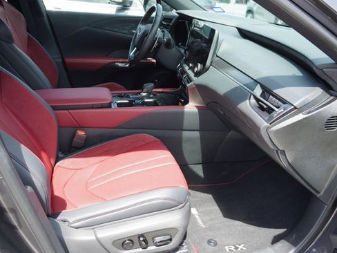 Used 2024 Lexus RX 500h F Sport w/ Convenience Package AWD/4WD image 9